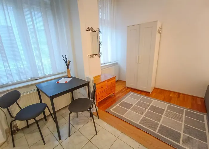 Appartamento R172 Elitehost Raday Studio *